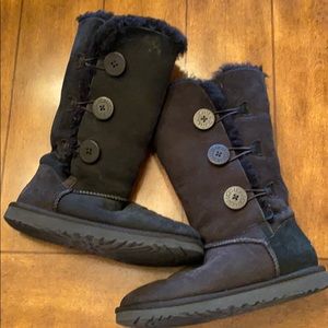 UGG Bailey Button boots